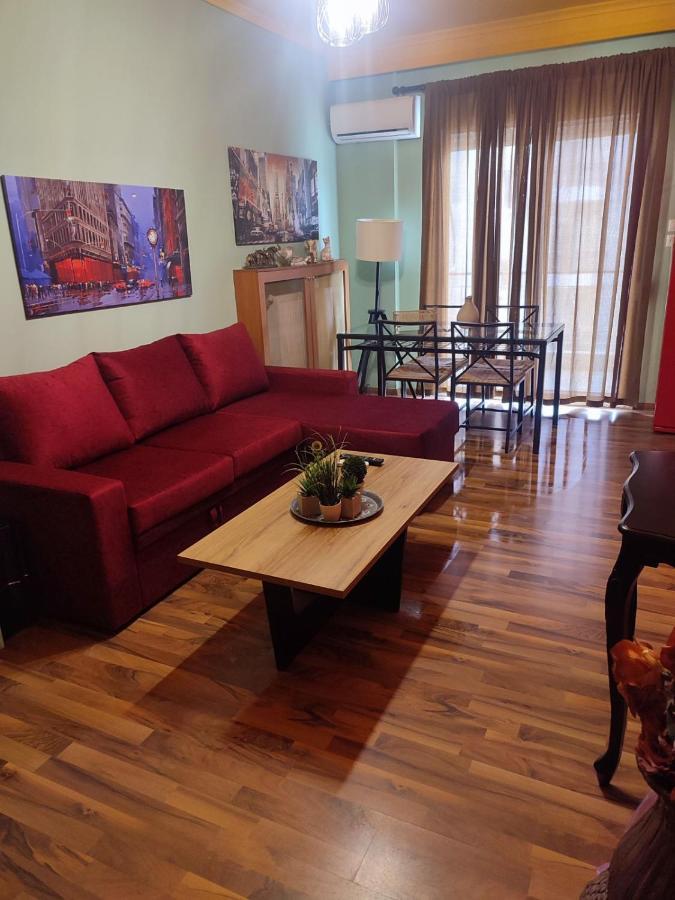 Floor Komotini