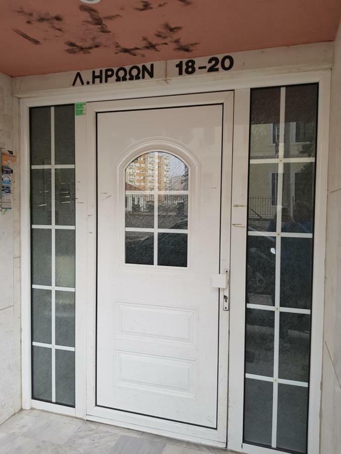 Floor * Komotini